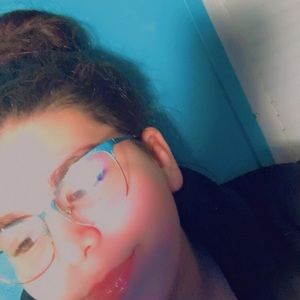 Meet your Posher, Raina